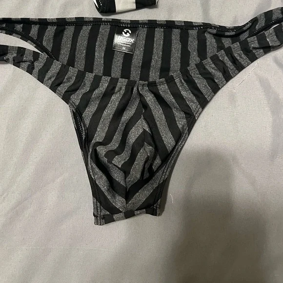 Men’s Striped Briefs - 2 Pack - Picture 4 of 5